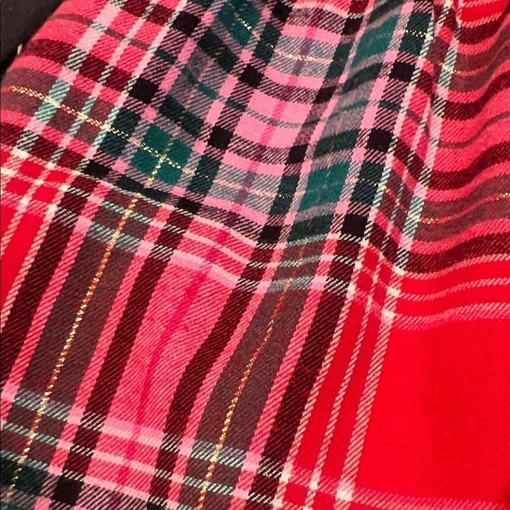 Victoria's Secret Red and Black Plaid Pajama Set - Picture 6 of 12